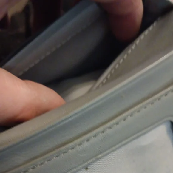 Coach Ashley Optic Art Gray and Navy Tri-Fold Compact Wallet EUC - Picture 7 of 13